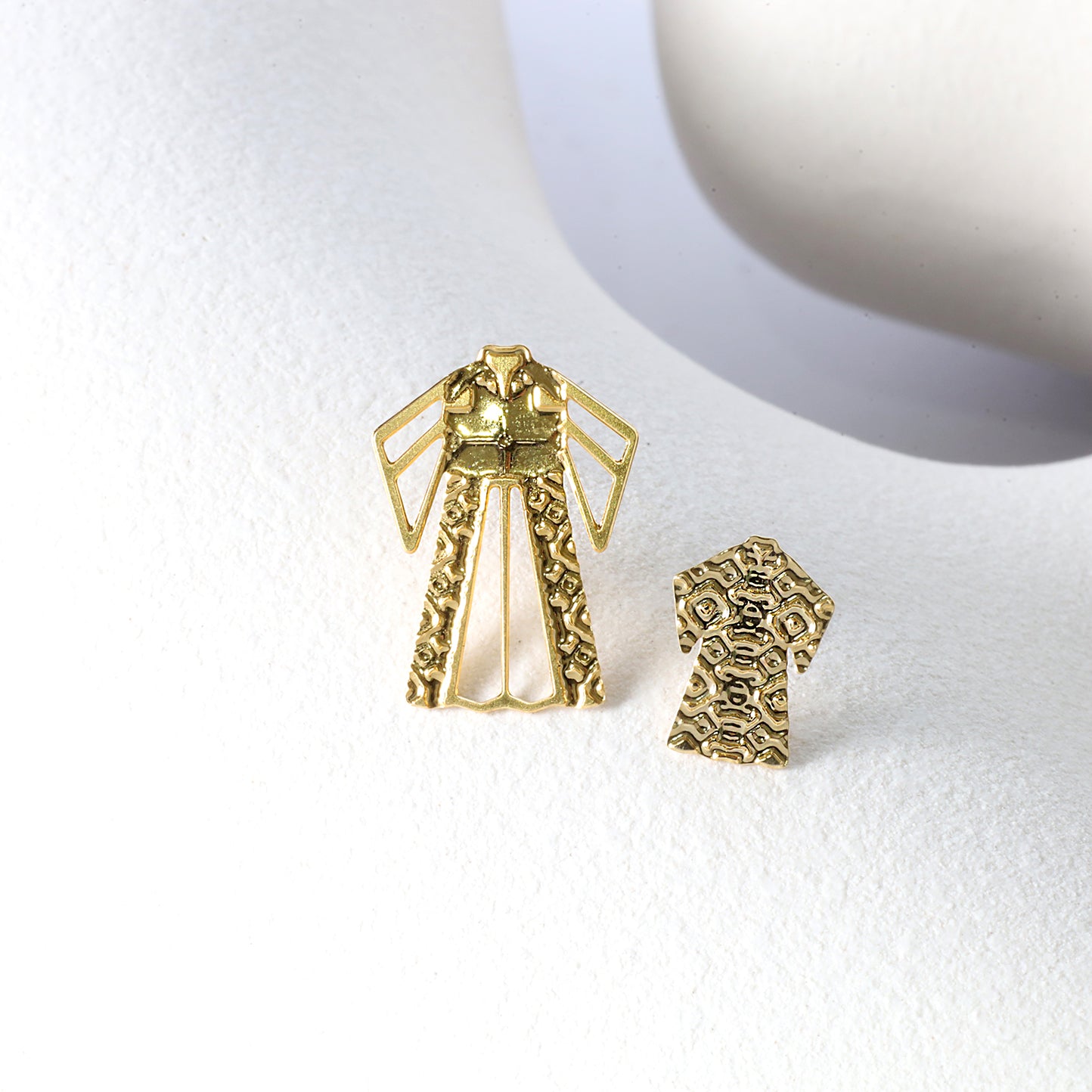 Thobe Studs Earrings