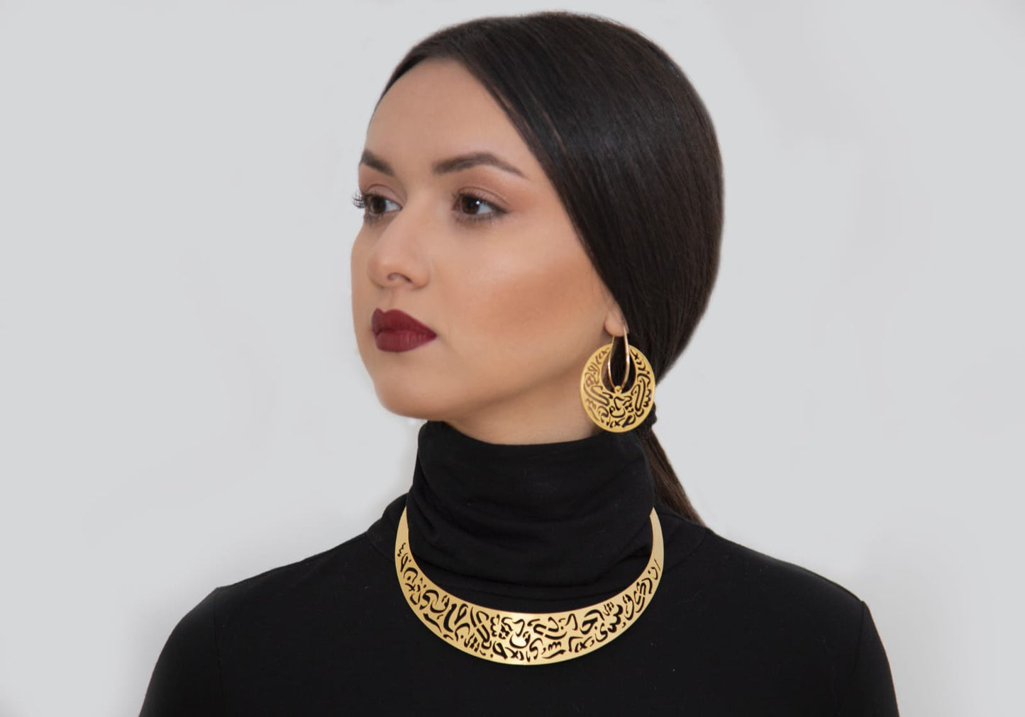 ARABI COLLAR GOLD