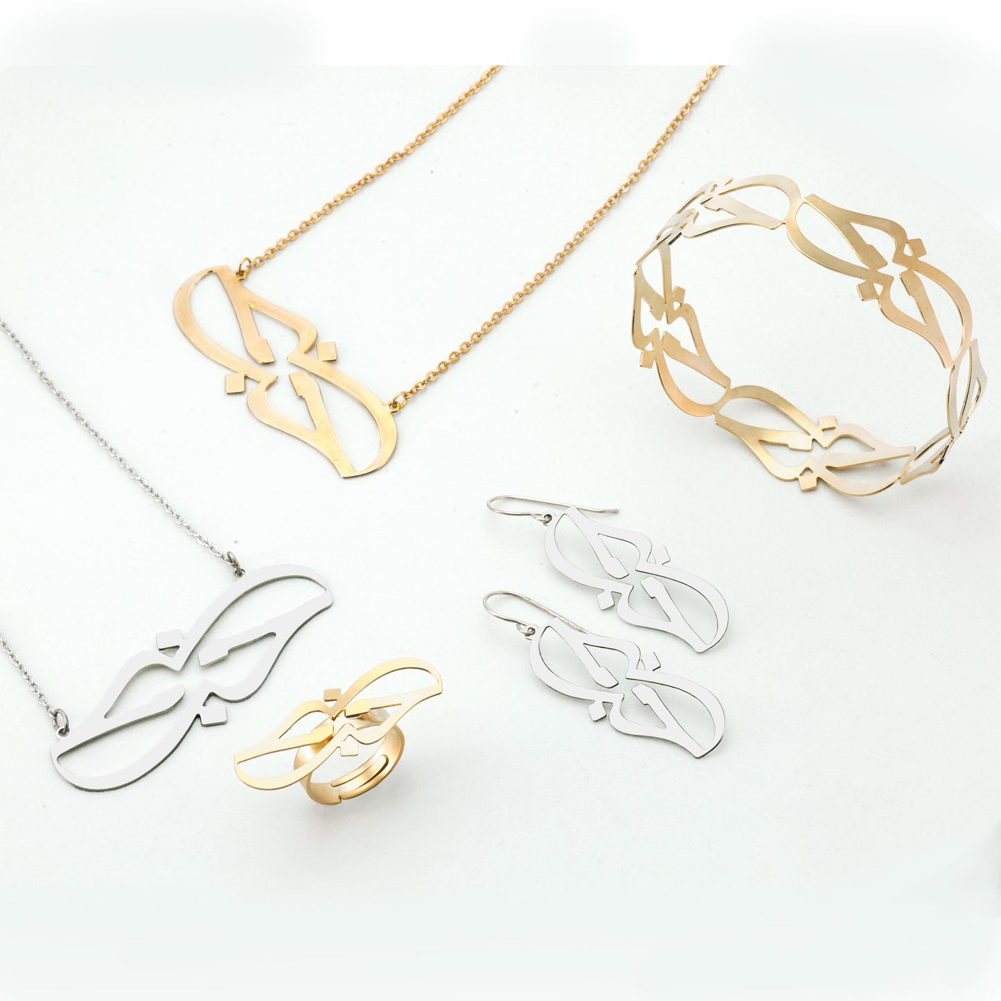 Infinity Love Necklace Gold